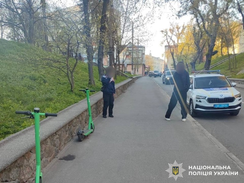 Вінницькі підлітки на самокатах і мопедах масово потрапляють у ДТП
