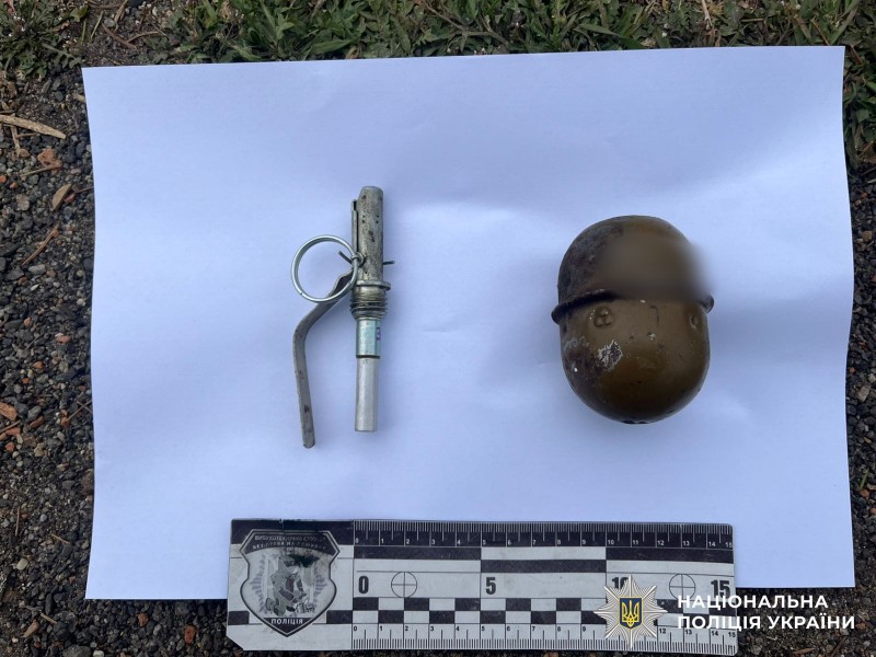 Поліція Вінниччини затримала чоловіка, який погрожував підірвати колишню дружину та дітей (ВІДЕО)