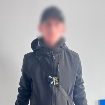 Нічний рейд магазинами та перукарнями: у Вінниці затримали серійного крадія