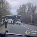 У зіткненні вантажівки та пасажирського автобуса під Хмільником загинув водій