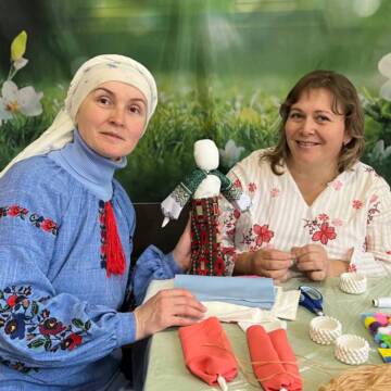 «Де гаївка лунала» — там і ЗСУ допомагали: як у Вінницьких Хуторах святкували Великдень