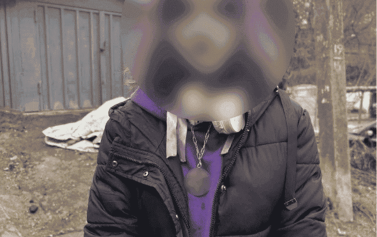 50 «закладок» у кишені: у Вінниці затримали 18-річну дівчину за збут психотропів