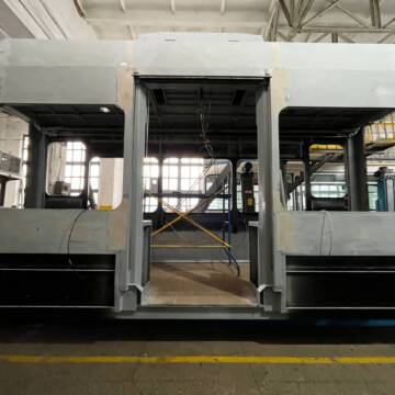 «Вінницький формат» низької підлоги: у депо збирають другий модернізований вагон Tram 2000