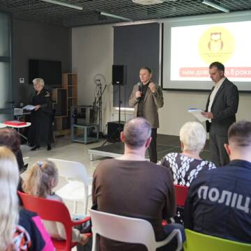 Простір розвитку та турботи: у Вінниці відзначили 15 років мережі VinSmart Центр