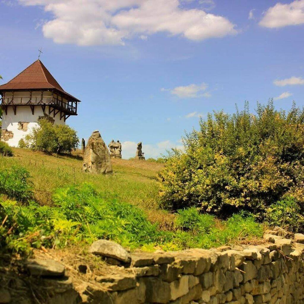 Гончарство, вишивка та ярмарок: у заповіднику «Буша» стартує проєкт «Магічна глина»