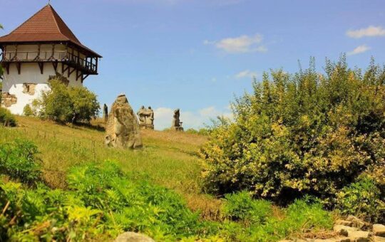 Гончарство, вишивка та ярмарок: у заповіднику «Буша» стартує проєкт «Магічна глина»