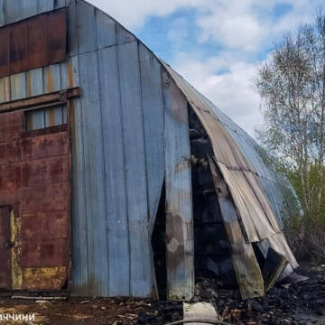 Недопалок спричинив на Вінниччині пожежу, яку гасили два підрозділи