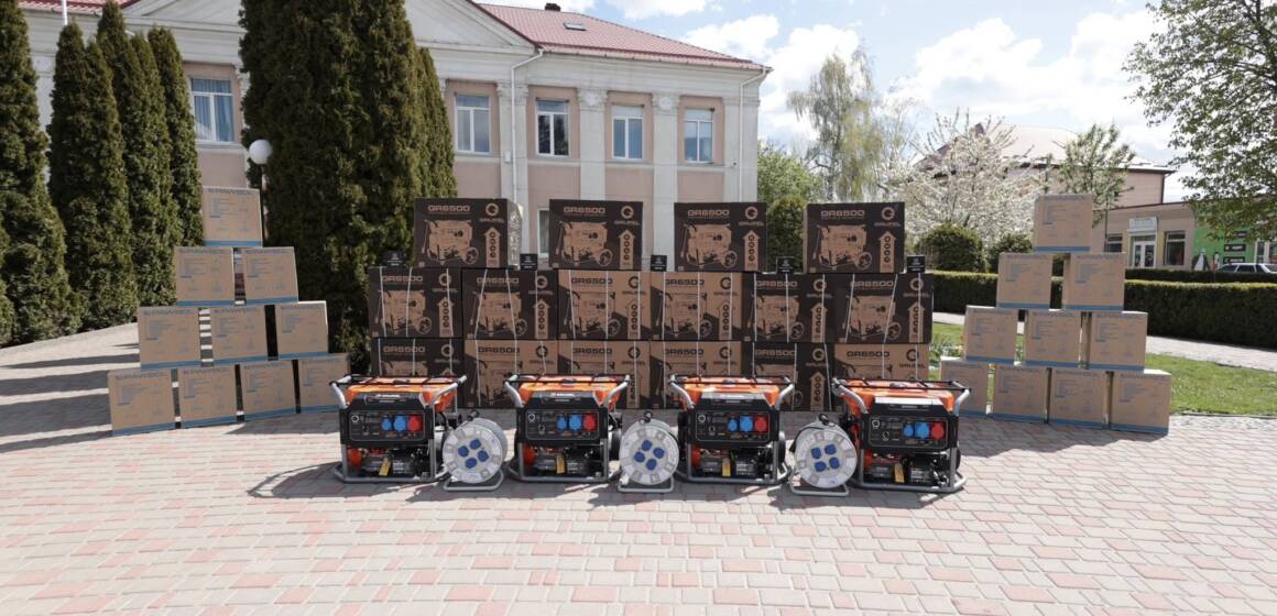 Громади Вінниччини отримали генератори та обладнання для «Пунктів незламності»