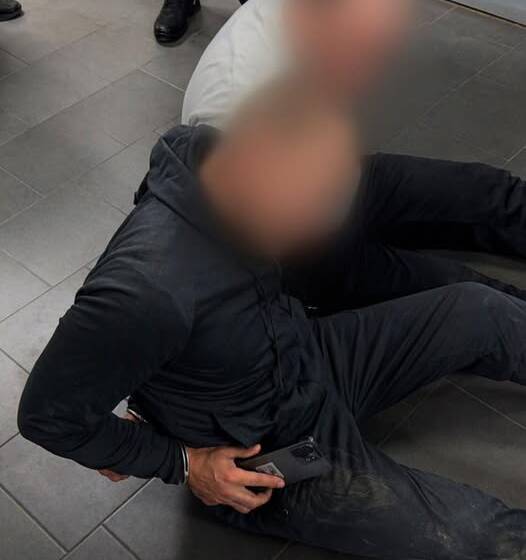 У Вінниці нетверезі чоловіки влаштували хуліганство в під’їзді