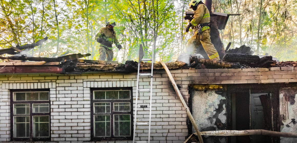На Вінниччині за добу сталося 6 пожеж: горіли будинки, техніка та суха рослинність