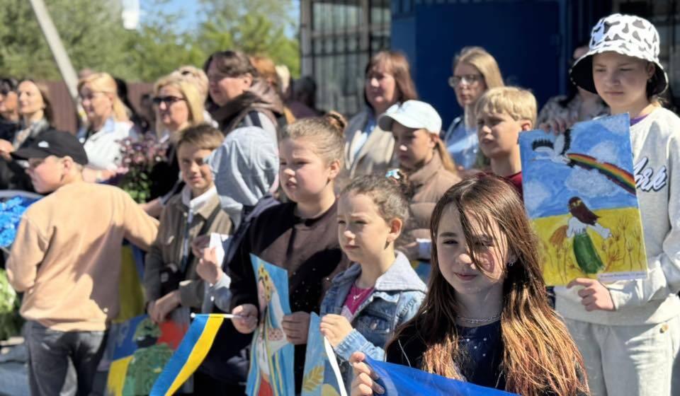 У Крижополі воїн власноруч зняв своє фото з «Алеї Надії»