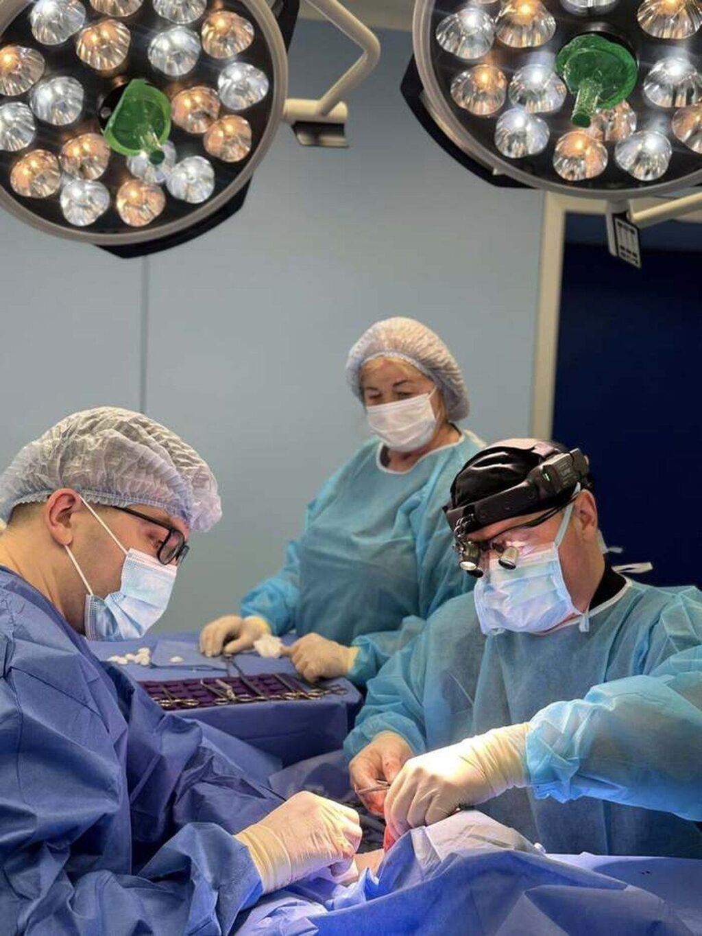 У Вінниці хірурги виконали складну операцію для підготовки військового до протезування