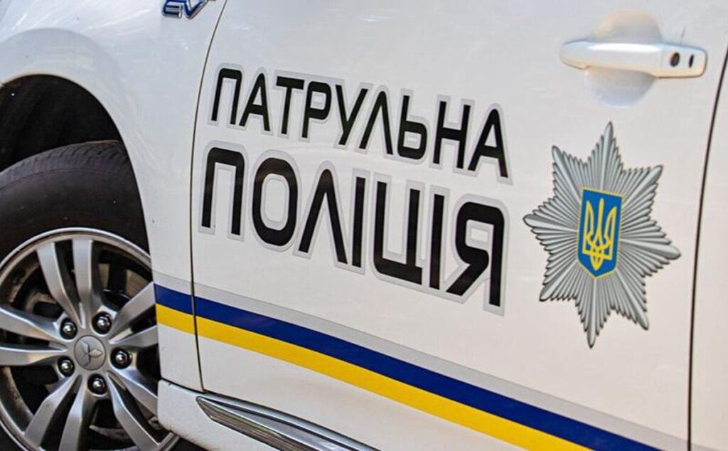 Патрульні у Вінниці допомогли доставити породіллю до пологового (відео)