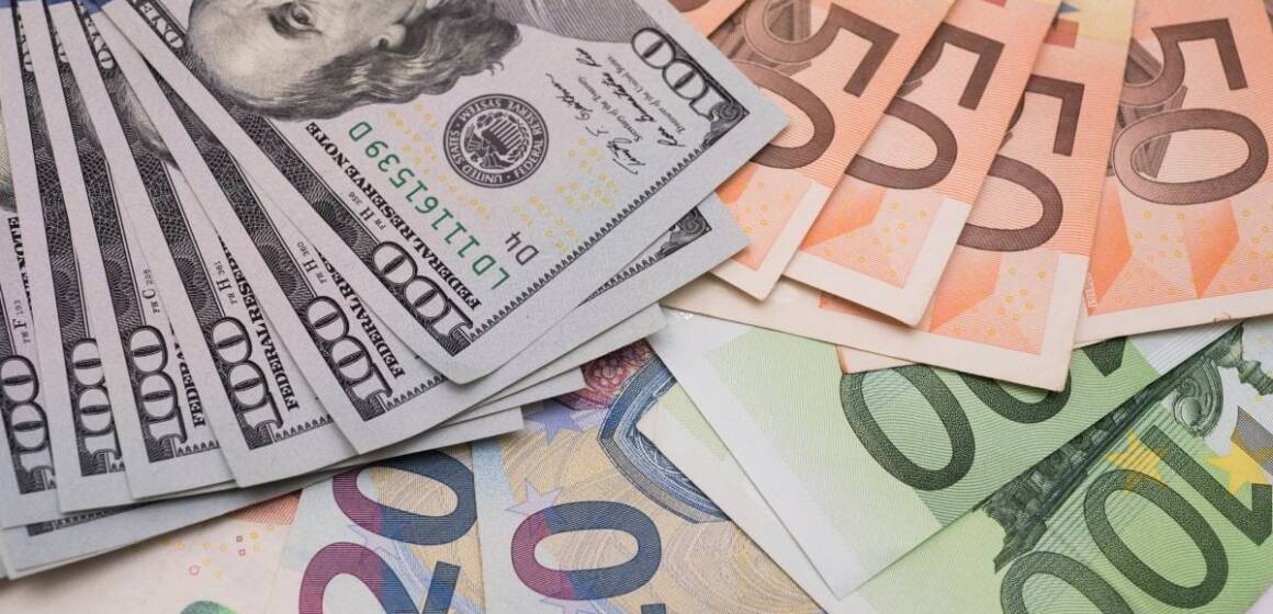 Долар зріс, а євро та злотий подешевшали: курс валют на 13 травня