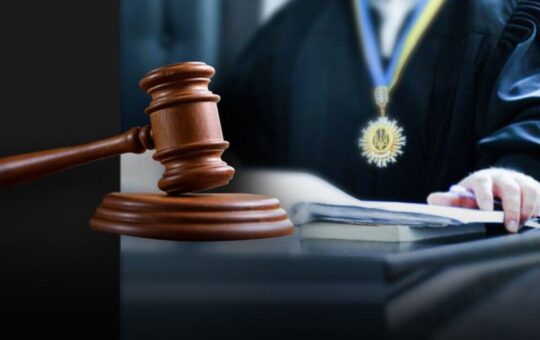 Обіцяв «тилову» частину за 10 тисяч доларів: у Вінниці заарештували ділка, який наживався на родичах військових