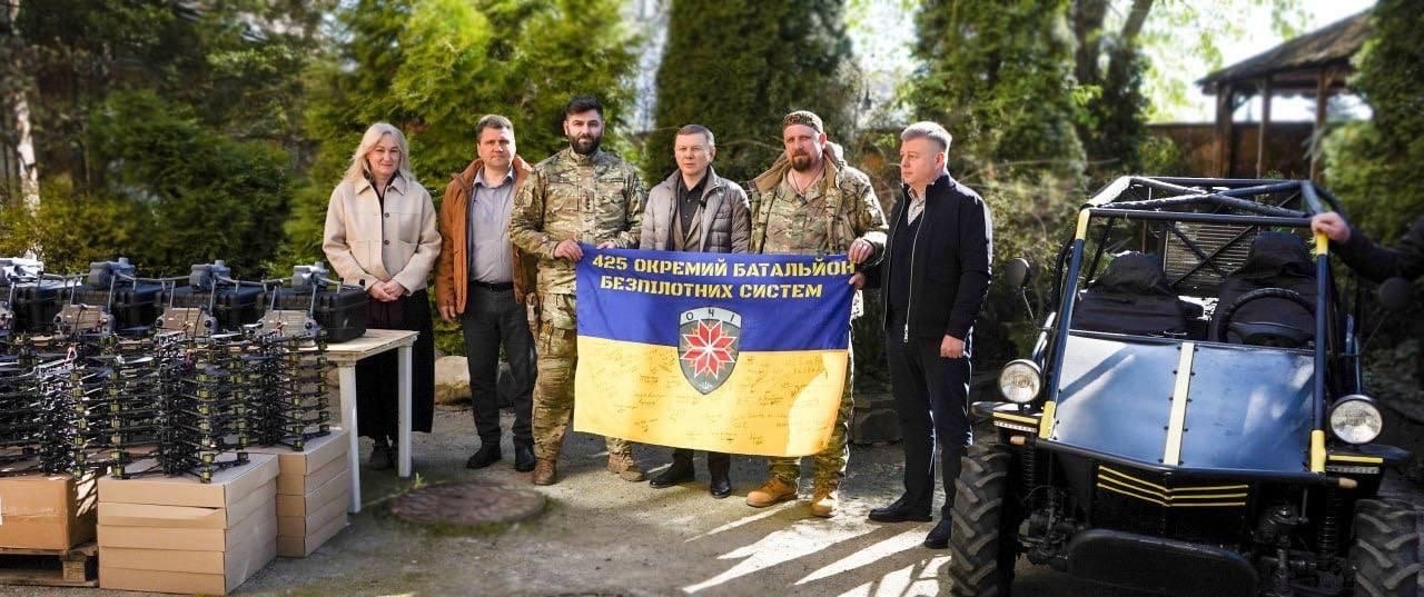Міжрегіональний координаційний гуманітарний штаб предав захисникам багі та дрони
