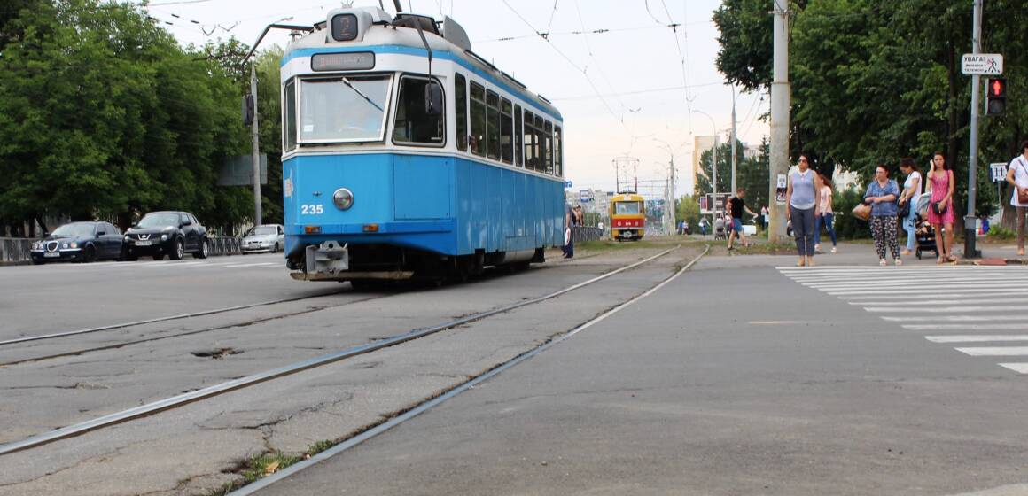 edd2f60dcc2b548fd931fde429f4146ffca97a62 Через ДТП на Келецькій у Вінниці зупинилися трамваї: як курсує транспорт