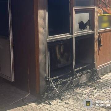У Вінниці підліток підпалив приміщення фастфуду та зняв це на відео