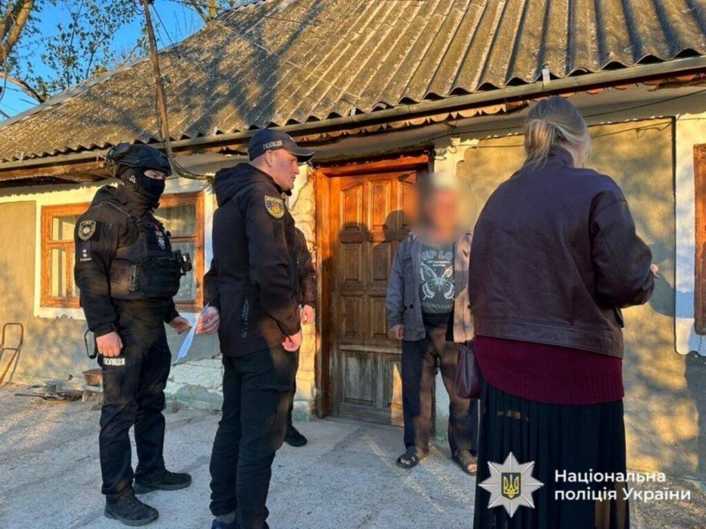 У Вінницькій області чоловік поширював дитячу порнографію через соцмережі