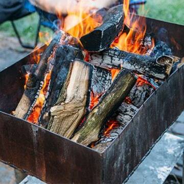 mangal На Вінниччині 26-річний чоловік опинився в лікарні через розпалювання мангала