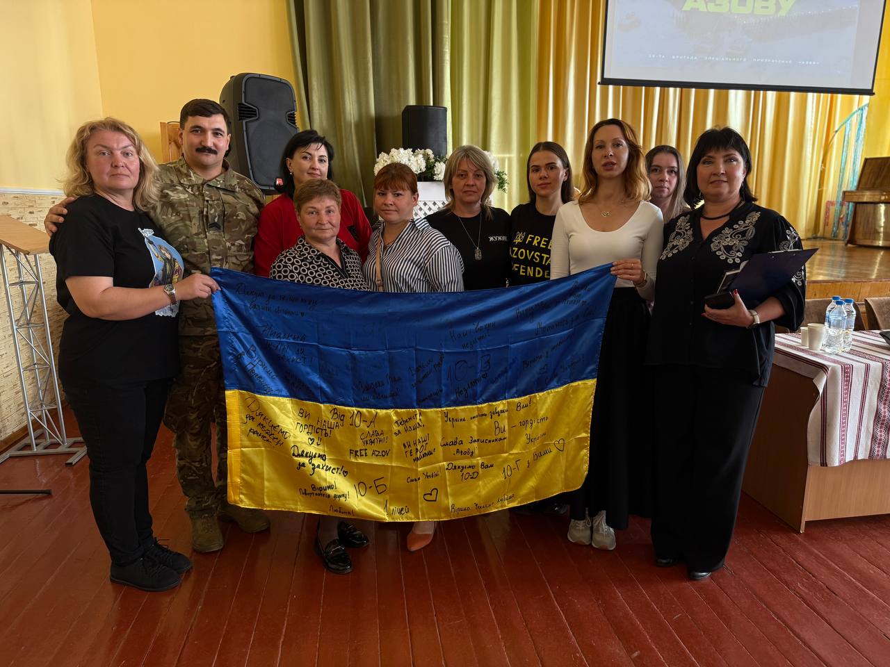У ліцеях Вінниці провели Уроки Відваги про 86 днів оборони Маріуполя