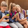 Контент під контролем: Instagram тестує нову систему стрічки для підлітків