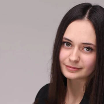 22 Після розголосу в мережі абітурієнтці з Вінниці Ангеліні Діденко дозволили перескладати НМТ