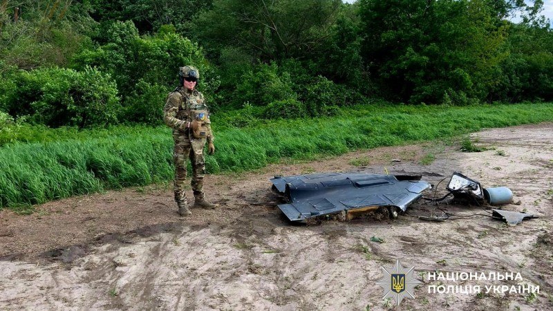 Після нічної атаки вибухотехніки Вінниччини вилучили уламки двох ракет Х-101 та ворожого дрона