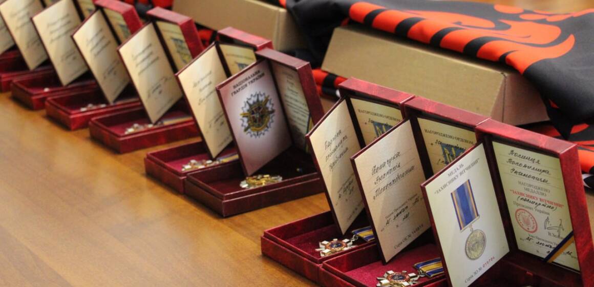 На Вінниччині родинам загиблих Захисників вручили посмертні державні нагороди