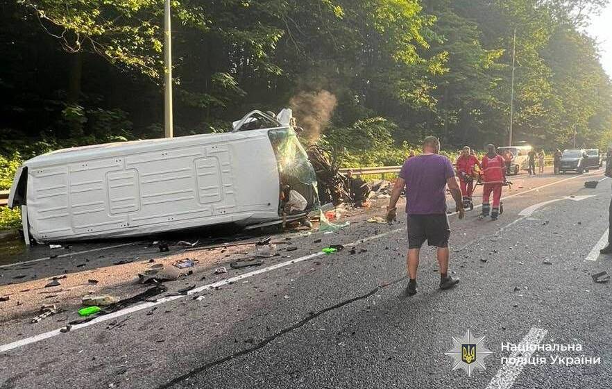 Смертельна аварія на об’їзній Вінниці: рух ускладнено, на місці працюють екстрені служби