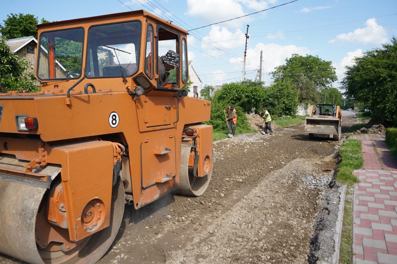 У мікрорайоні Корея розпочали капремонт вулиці на умовах співфінансування
