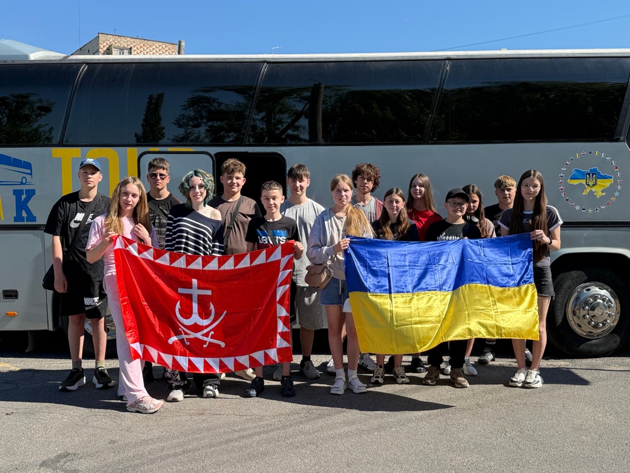 Нові враження та психологічне розвантаження: діти полеглих і зниклих безвісти Захисників вирушили на відпочинок до Литви