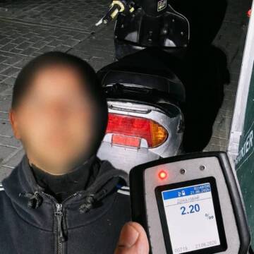 П’яний та без прав: на Вінниччині патрульні затримали порушника на мопеді
