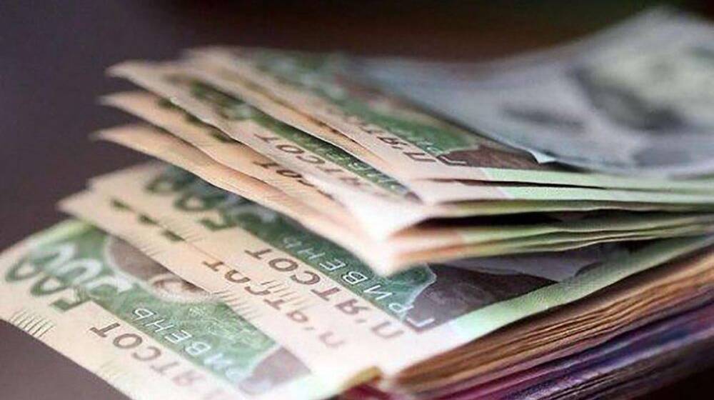 Долар та євро знову дорожчають: НБУ встановив офіційний курс валют на 26 червня