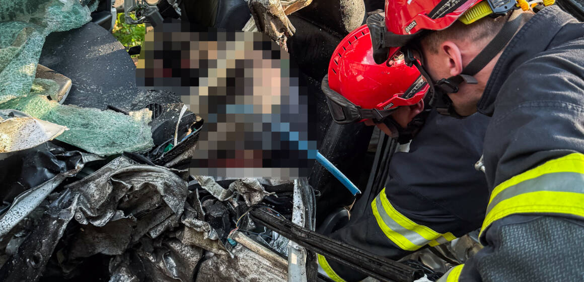 Поблизу Вінниці внаслідок зіткнення чотирьох авто загинула людина, шестеро у лікарні