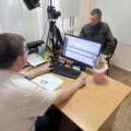 Вінниччині захисник відновлює ID-картку, що зупинила осколок