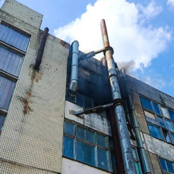 727621731_1333527422296909_39463 У Вінниці на території підприємства загорілась смола
