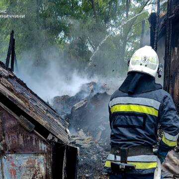 Дев’ять пожеж за добу: рятувальники Вінниччини працювали без перепочинку