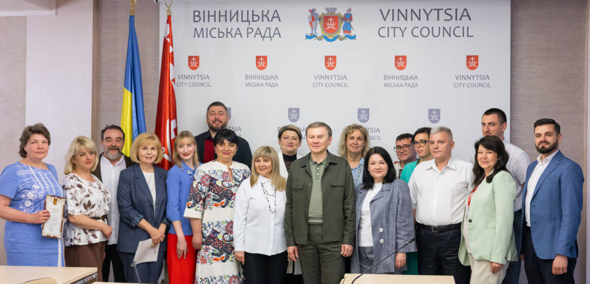 photo-98 Інтелектуальний тріумф: у Вінниці нагородили вчителів, які підготували призерів всеукраїнських олімпіад
