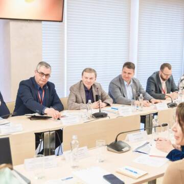 Гранти по 120 тисяч франків та зелений перехід: у Вінниці презентували швейцарську програму