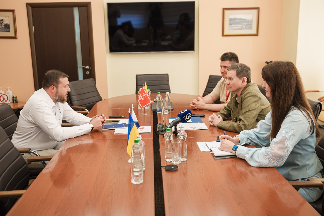Легендарний завод «Вінницяпобутхім» офіційно повернувся до життя