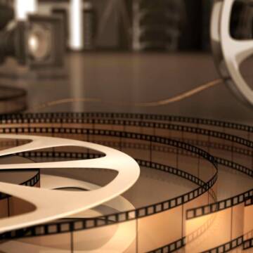 1643481846_4-abrakadabra-fun-p-plenka-kino-8 Пікап та FPV-дрони за найкраще відео: на Вінниччині оголосили прийом робіт на «Незламний ВІННИЦіЯнський кінофестиваль»