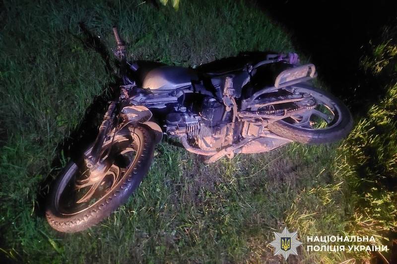 На Вінниччині п’яний мотоцикліст наїхав на пішохода
