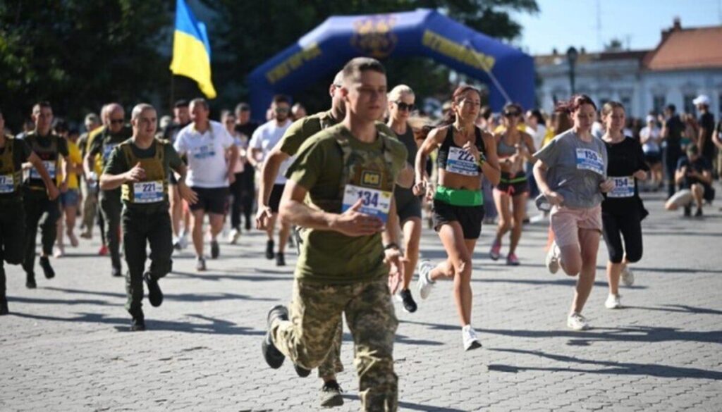 Шаную воїнів, біжу за Героїв: у Вінниці анонсували щорічний патріотичний забіг