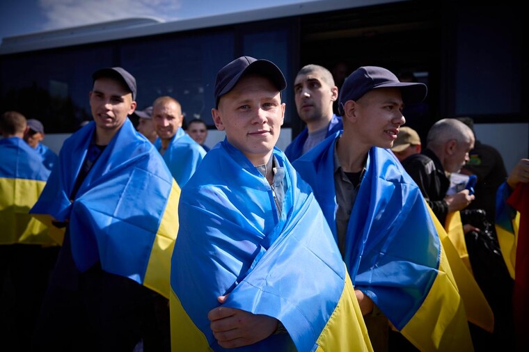 Додаткові 50 000 грн щомісяця: визволені з полону військові під час тривалого лікування отримуватимуть виплати