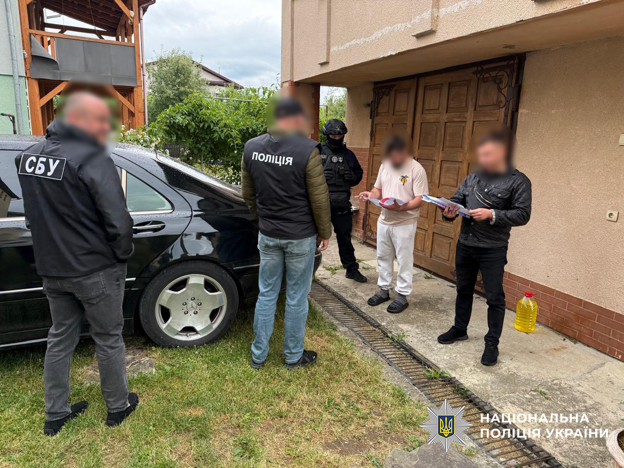 На Вінниччині викрили міжрегіональний канал збуту психотропів через Telegram