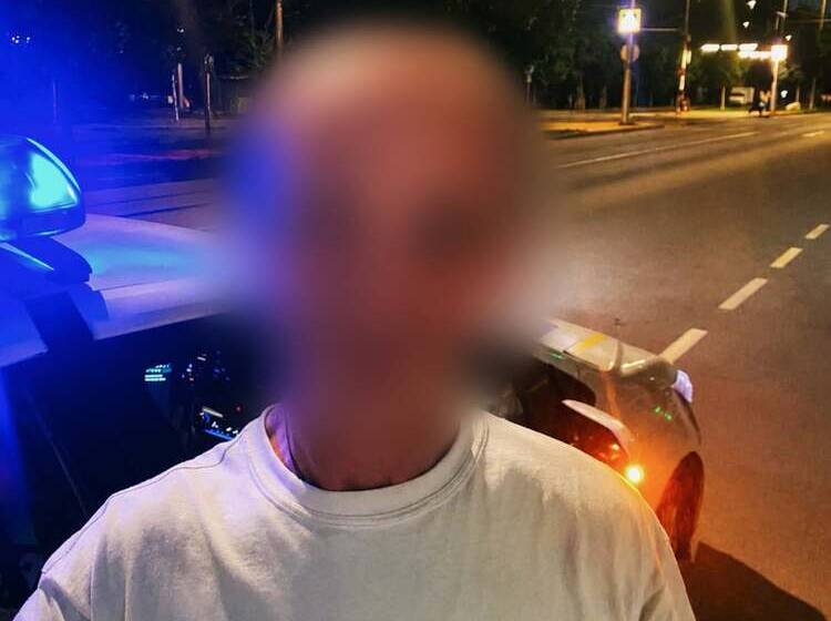 У Вінниці патрульні затримали чоловіка, який переховувався від суду