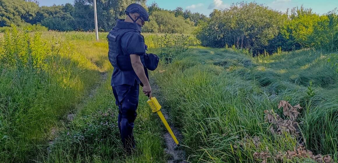 Відлуння минулого в Агрономічному: піротехніки знищили заіржавілий снаряд