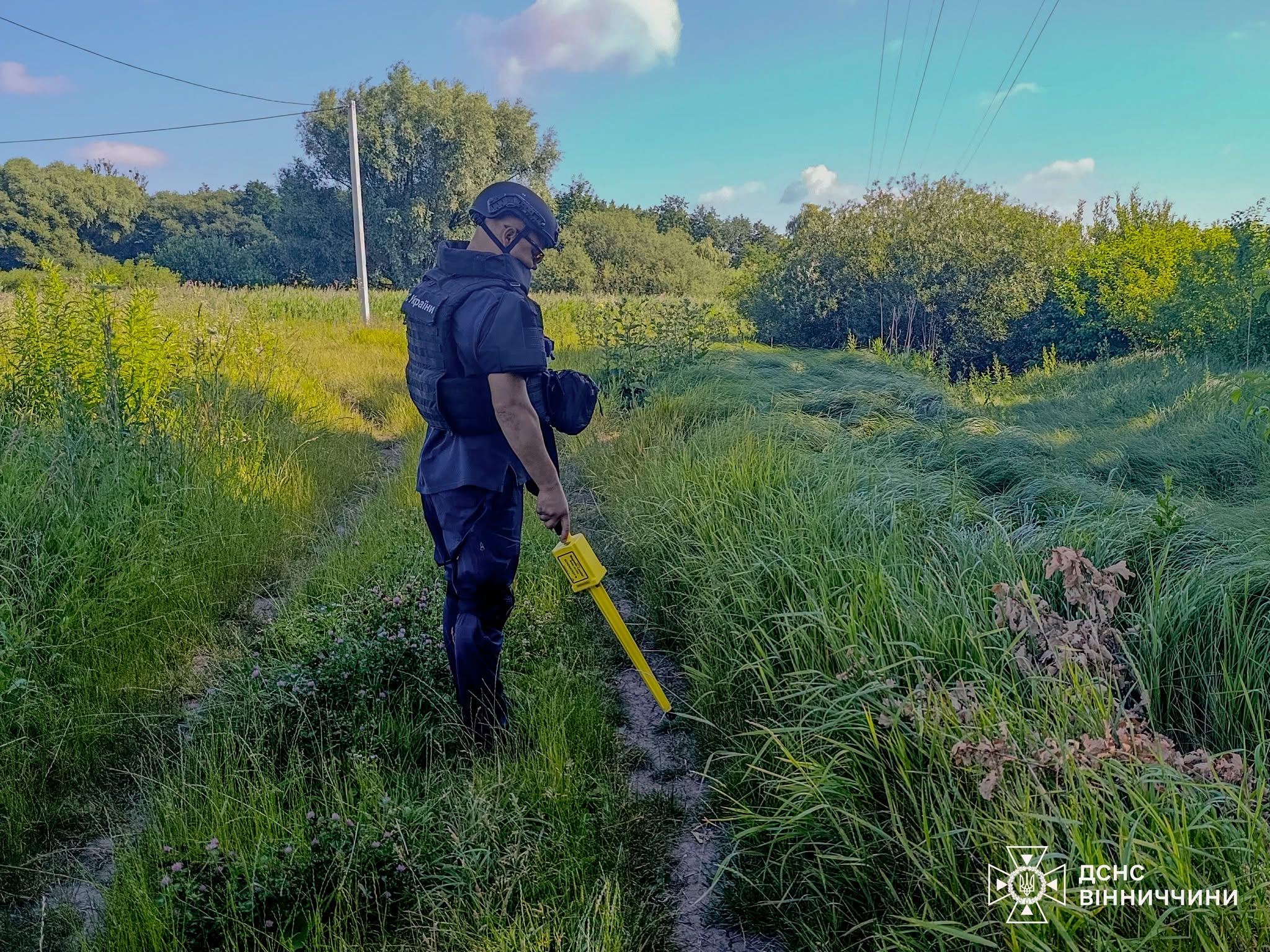 Відлуння минулого в Агрономічному: піротехніки знищили заіржавілий снаряд