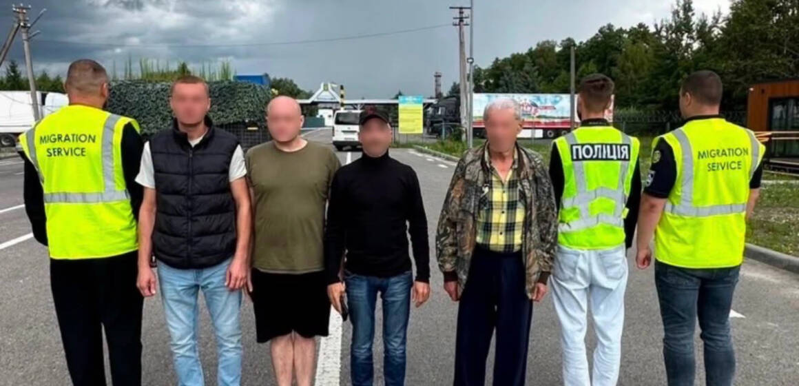 На Вінниччині виявили та видворили чотирьох іноземців-нелегалів
